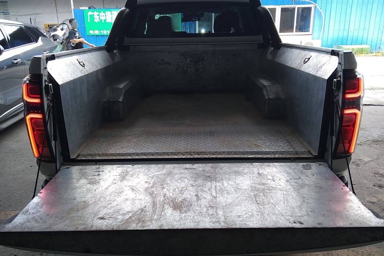 Used Great Wall Poer 2024 2.4T Commercial Version Automatic Diesel Two-Wheel Drive Elite Edition
