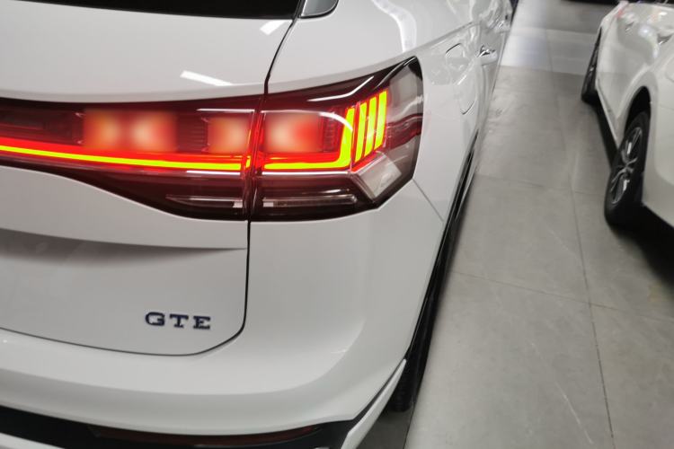 Used Volkswagen Tayron GTE Plug-in Hybrid 2023 280TSI Luxury Plus Advanced Edition Right Rear Taillight