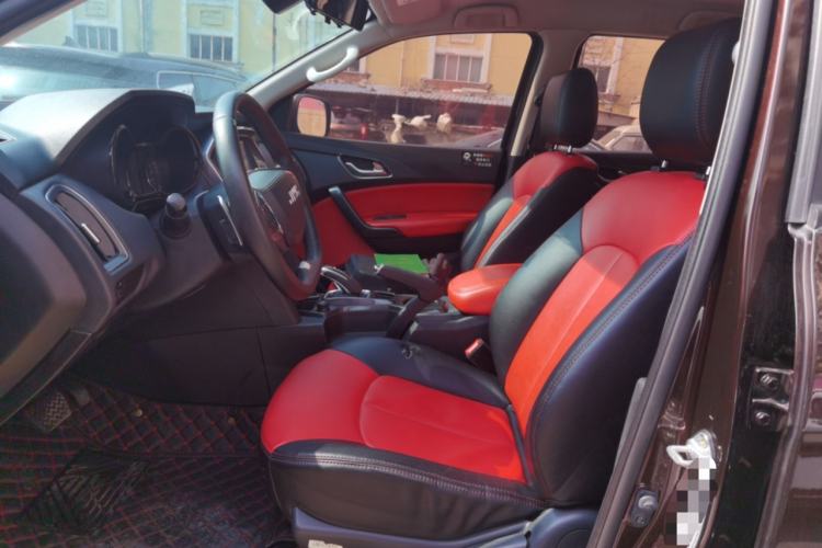 Used JMC Yuhu 7 2020 2.0T Diesel Automatic 2WD Comfort Plus Long Wheelbase China VI Emission Standard JX4D20A6L
