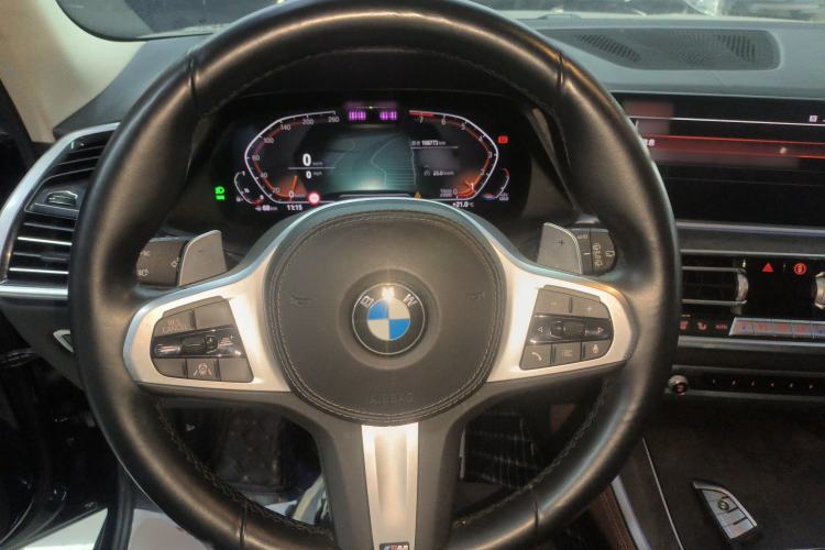 Used BMW X5 2021 xDrive40i Luxury Model with M Sport Package