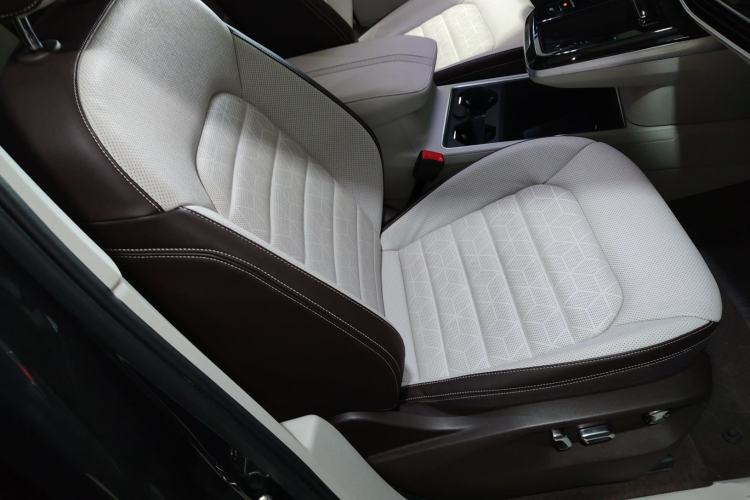 Used Volkswagen Talagon 2022 380TSI Four-Wheel Drive Luxury "Jiajing" Edition Pro 6 Seats