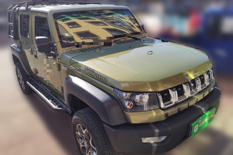 Used BAIC Off-Road BJ40 2016 40L 2.0T Manual All-Wheel Drive Prestige Edition Front Right 45 Deg