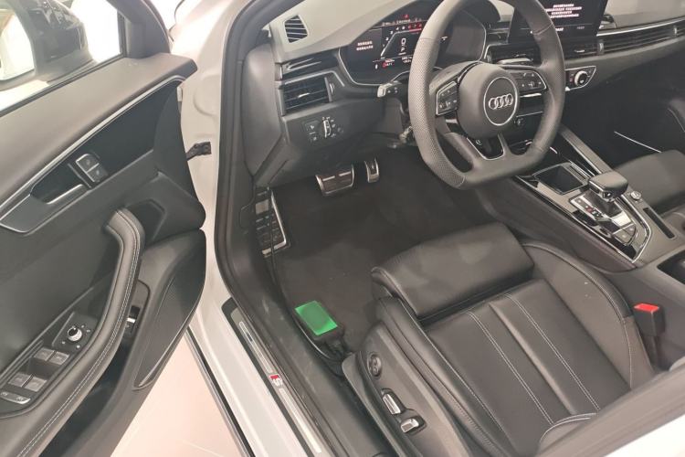 Used Audi A4L 2025 2 Million Units Enjoyment Version 40 TFSI Luxury Dynamic Edition B&O Starry Night Edition