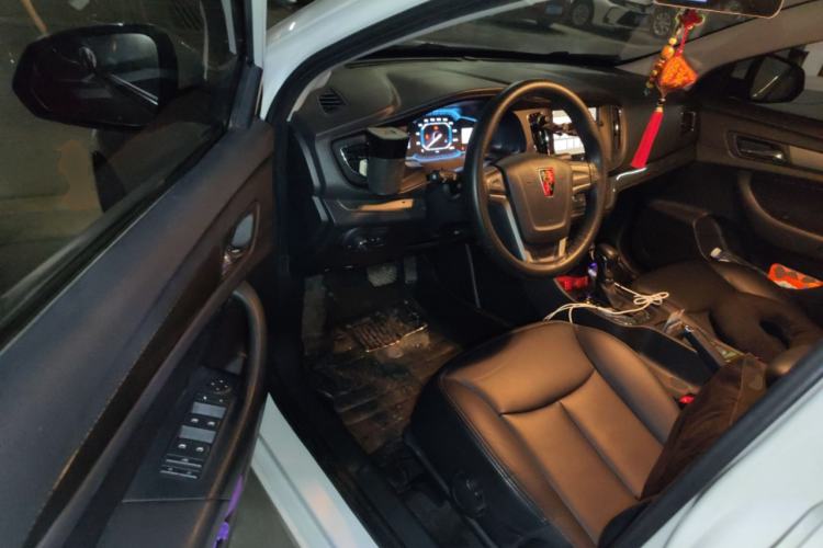 Used Roewe 360 2015 1.5L Automatic Luxury Edition
