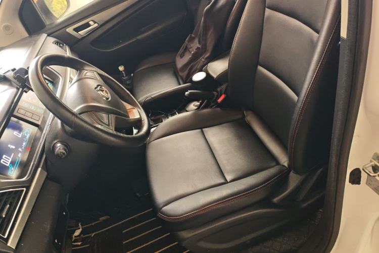 Used CHANGAN OSHAN A600EV 2021 EV model Left Front Seat