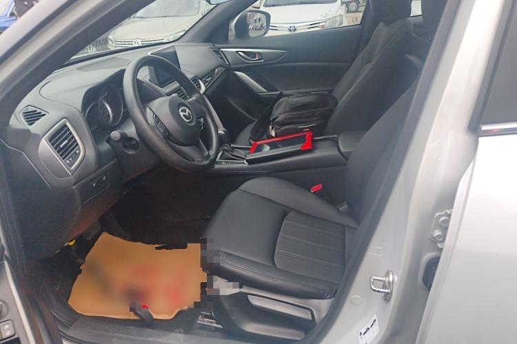 Used Mazda CX-4 2016 2.0L Automatic 2WD Blue Sky Dynamic Edition Left Front Seat