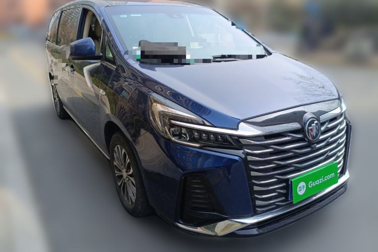 Used Buick GL8 2023 Land Business Class Smart Deluxe Model Front Right 45 Deg