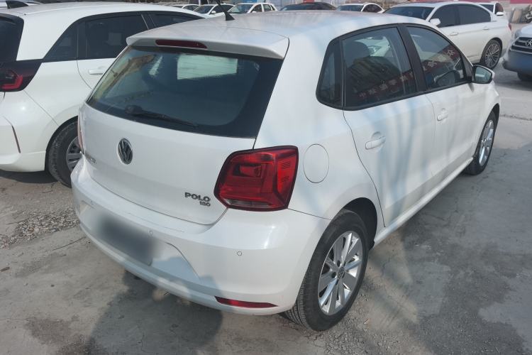 Used Volkswagen Polo 2016 1.6L Automatic Comfort Model
