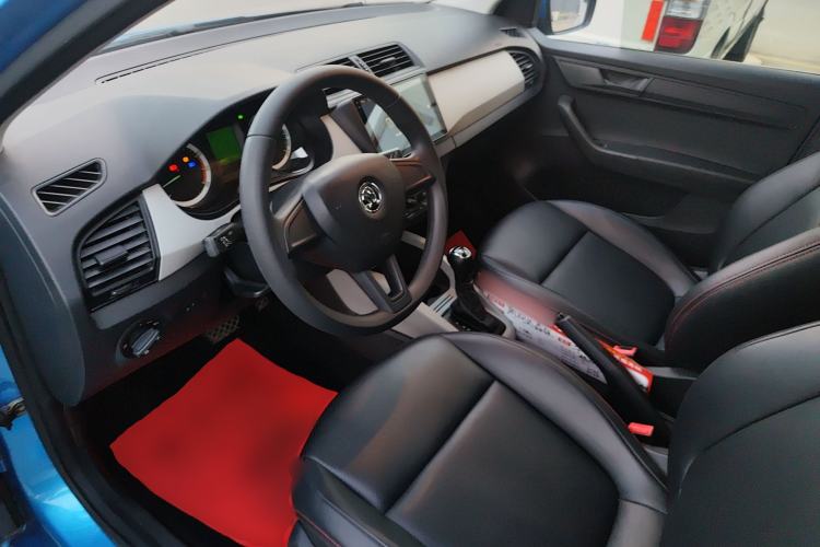 Used Skoda Fabia 2017 1.4L Automatic Car Enjoy Edition