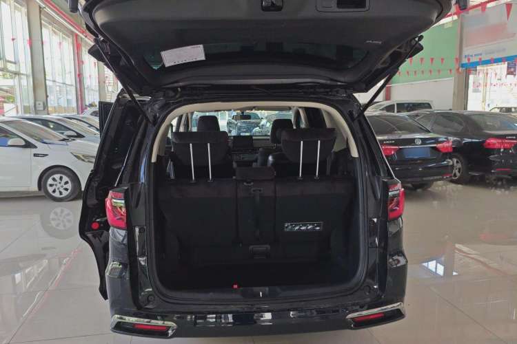 Used Honda Odyssey 2024 2.0L eHEV Sharp & Enjoy Edition