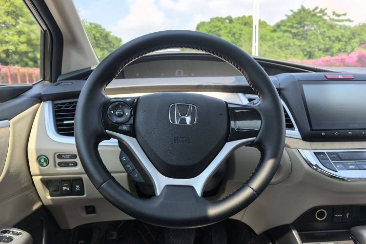 Used Honda Jade 2016 1.8L Automatic Comfort Elite Version 5 Seats