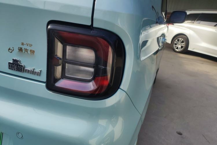 Used Geely Galaxy Panda 2024 Panda Mini 200km Endurance Bear Exterior 3