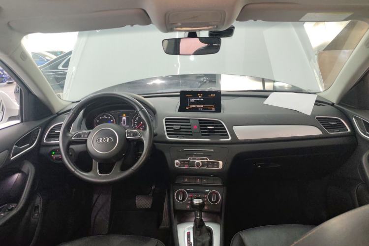 Used Audi Q3 2017 35 TFSI Fashion Model
