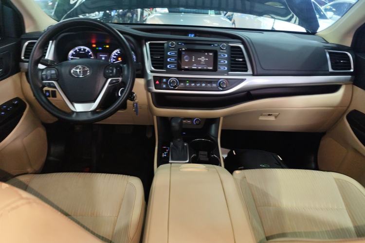 Used Toyota Highlander 2021 2.0T Two-Wheel Drive Elite Edition 5 Seats
