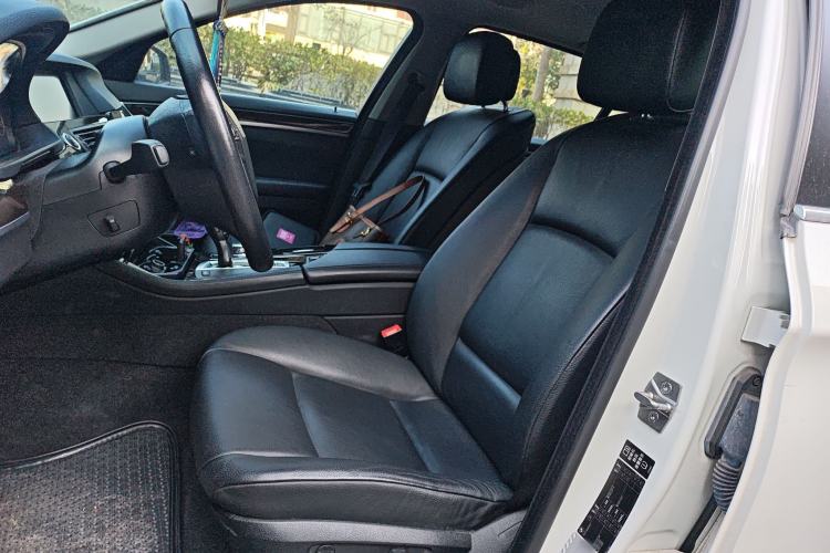 Used BMW 5 Series 2011 523Li Luxury Model