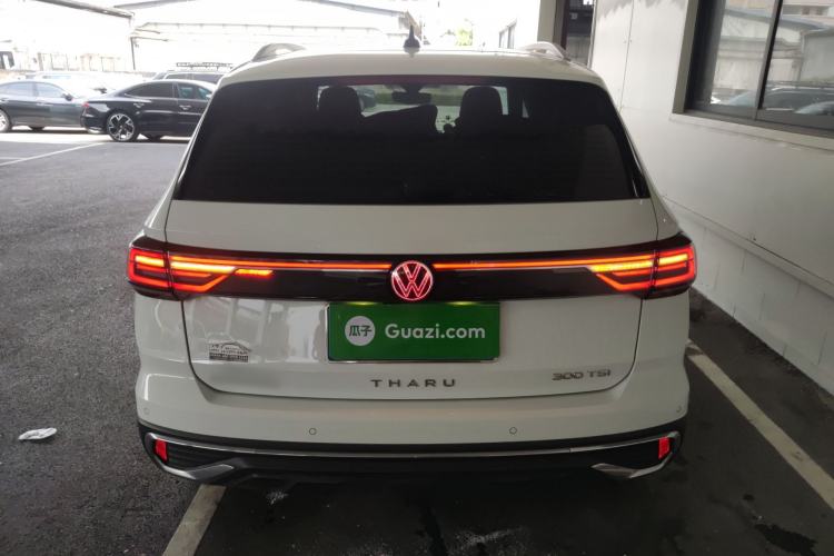 Used Volkswagen Tharu 2024 300TSI Two-Wheel-Drive Moonlight Edition