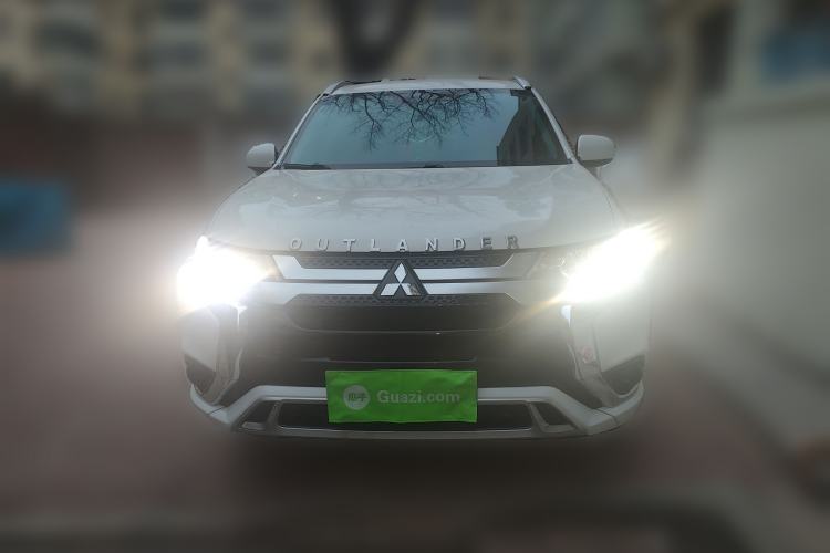 Used Mitsubishi Outlander 2021 2.0L Two-Wheel Drive Comfort Edition 5 Seats