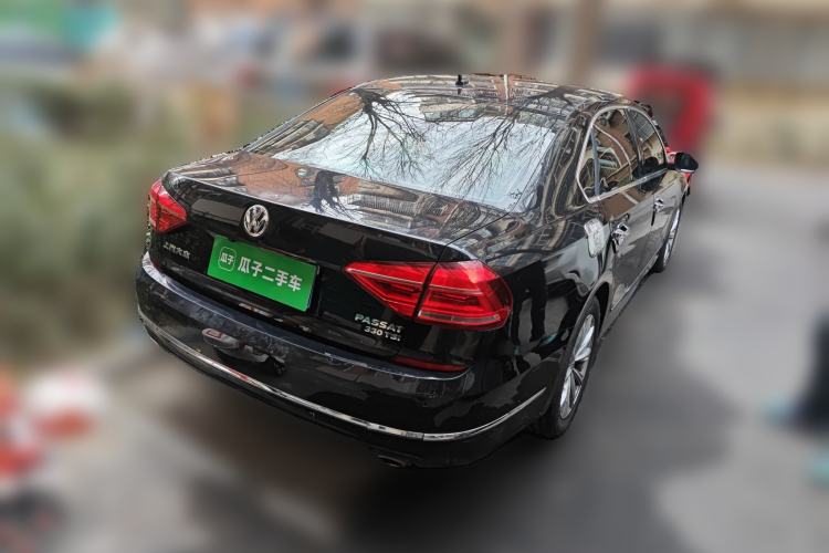 Used Volkswagen Passat 2017 330TSI DSG Luxury Edition
