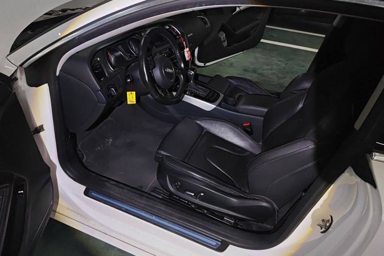 Used Audi A5 2013 Coupe 40 TFSI