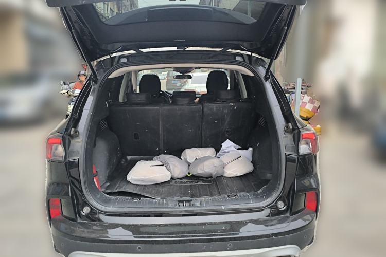 Used Ford Escape 2020 EcoBoost 245 Two-Wheel-Drive Titanium Edition
