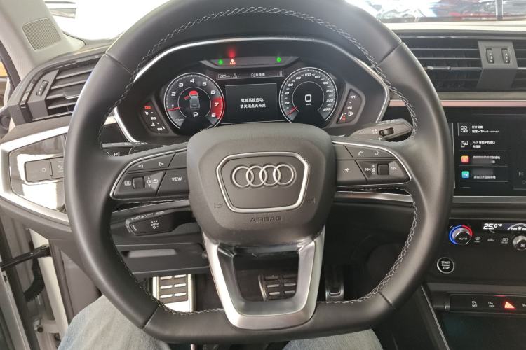 Used Audi Q3 2023 35 TFSI Fashion Dynamic Model (1.5T)