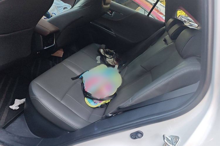 Used Toyota Harrier 2023 Dual-Engine 2.5L CVT Two-Wheel Drive Luxury Edition