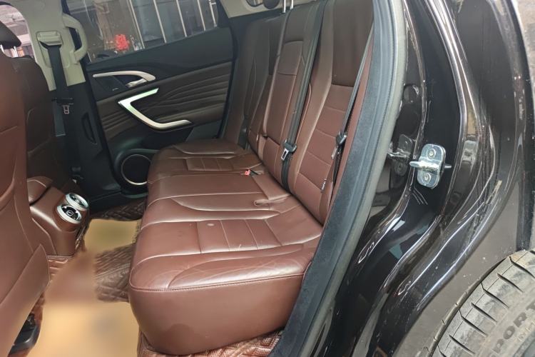 Used Wey VV7 2019 Upgraded Model 2.0T Flagship Version China VI Interior 4