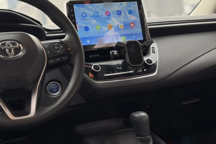 Used Toyota Corolla 2019 Dual-Engine 1.8L E-CVT GL-i Pioneer Edition
