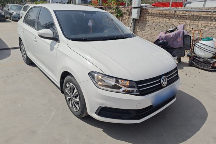 Used Volkswagen Santana 2019 1.5L Manual Fashion Edition China VI Standard Front Right 45 Deg