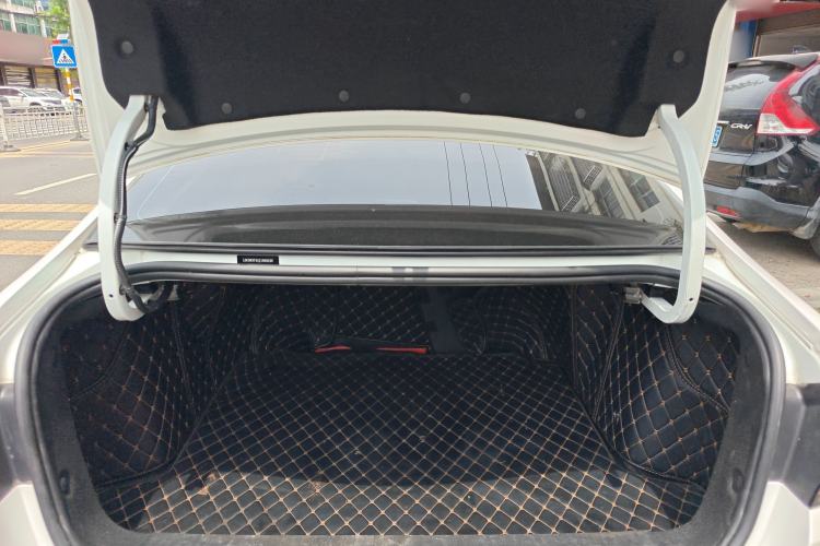 Used Peugeot 308 2019 1.6L Automatic Luxury Version China V Standard