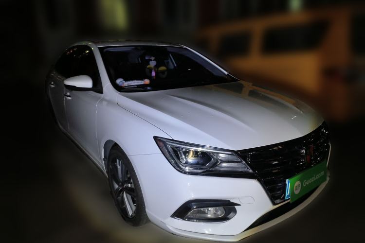 Used Roewe i5 2019 20T Automatic Intelligent Connectivity Super-Power Supreme Edition Front Right 45 Deg