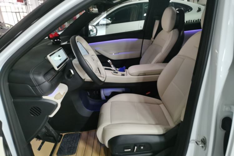 Used Nio ES6 2024 75 kWh
