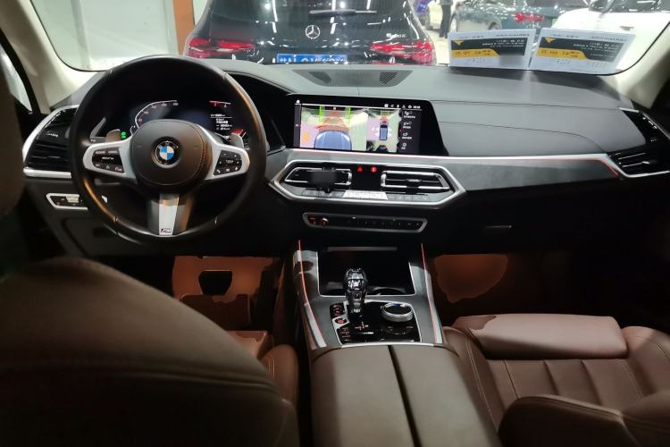 Used BMW X5 2022 xDrive40i M Sport Package Center Console