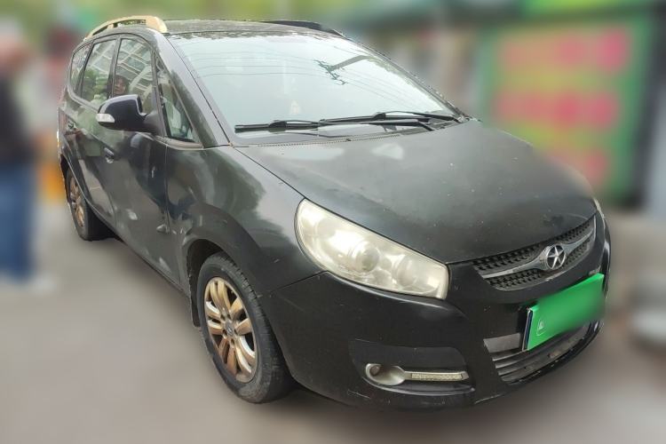 Used JAC Group Refine M2 2012 1.8L MT Business Luxury 5-Seater
