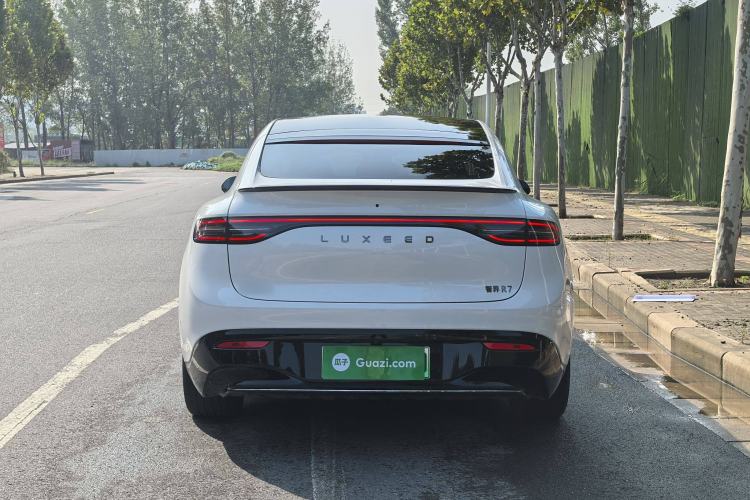 Used Hima Luxeed R7 2024 All-Electric 736 km Ultra