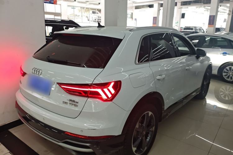 Used Audi Q3 2020 35 TFSI Fashion Dynamic Model
