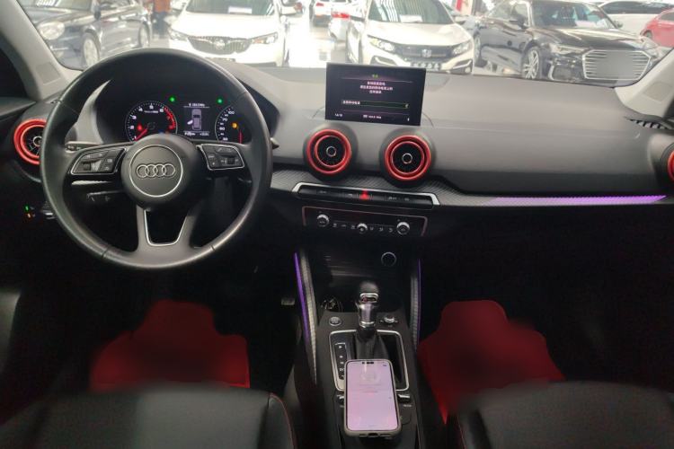 Used Audi Q2L 2020 35 TFSI Fashion Dynamic Model
