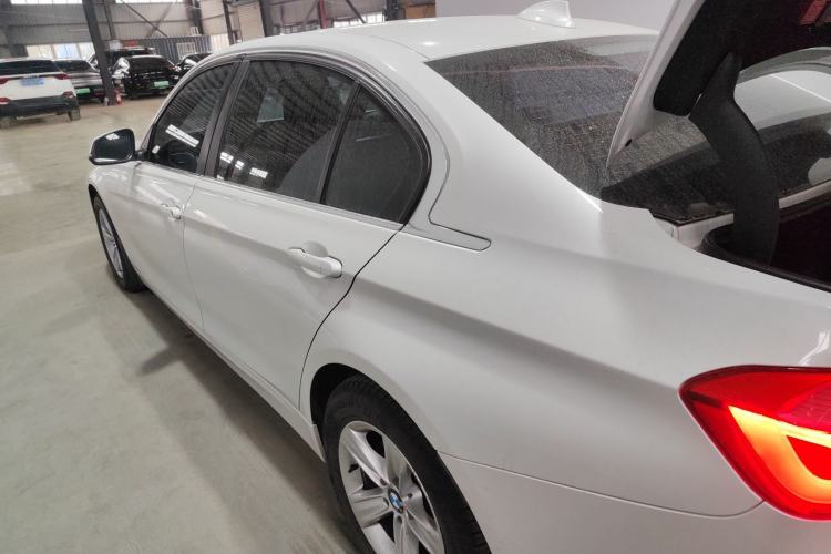 Used BMW 3 Series 2016 316Li Fashion Model
