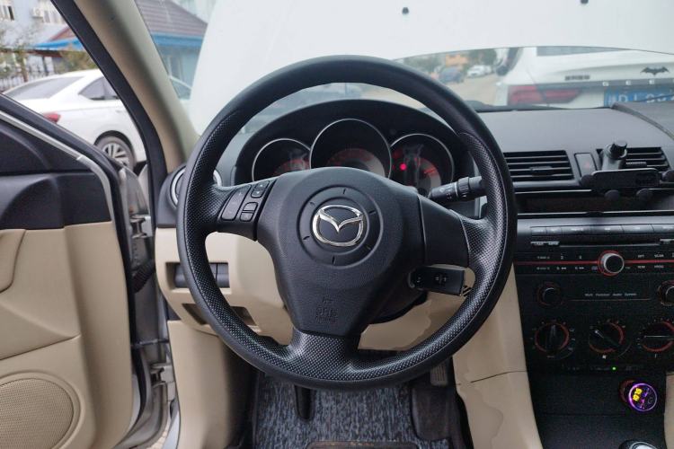 Used Mazda Mazda 3 2010 1.6L Manual Classic Stylish Version