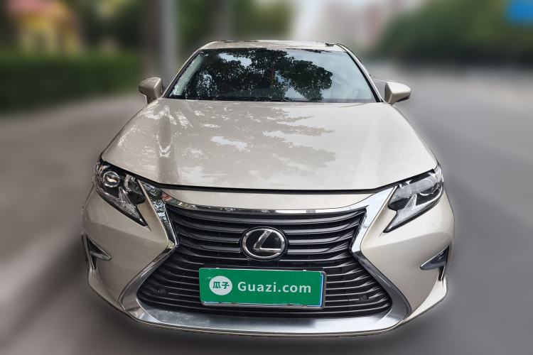 Used Lexus ES 2015 200 Elite Edition
