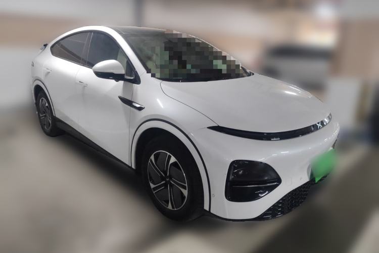 Used XPeng G6 2023 580 Long-Range Pro Front Right 45 Deg