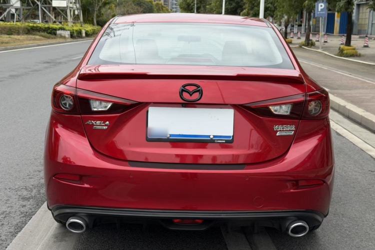 Used Mazda Mazda 3 Axela 2017 Sedan 1.5L Automatic Luxury Model Emission Standard China V
