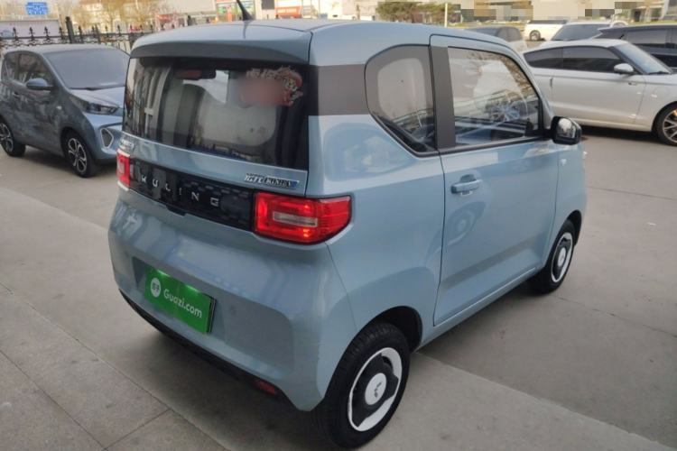 Used Wuling Hongguang MINIEV 2022 Easy Version Lithium Iron Phosphate
