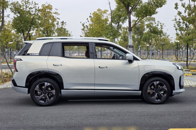 Used AION V 2026 Model Aion Tyrannosaurus Family Edition 520 Zhi Hao Edition