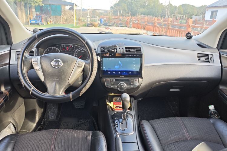 Used Nissan Tiida 2011 1.6T M-CVT Cool Edition
