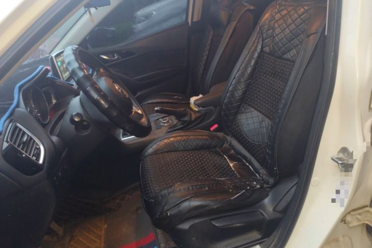 Used Mazda 3 Axela 2014 Sedan 1.5L Manual Comfort Model Left Front Seat