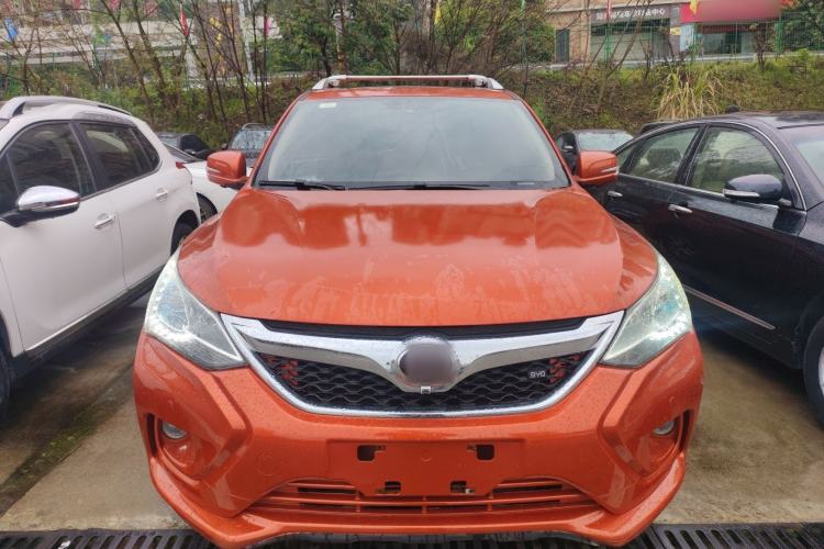 Used BYD Song 2017 Gaishi Upgrade Edition 1.5TI Manual Elite Model