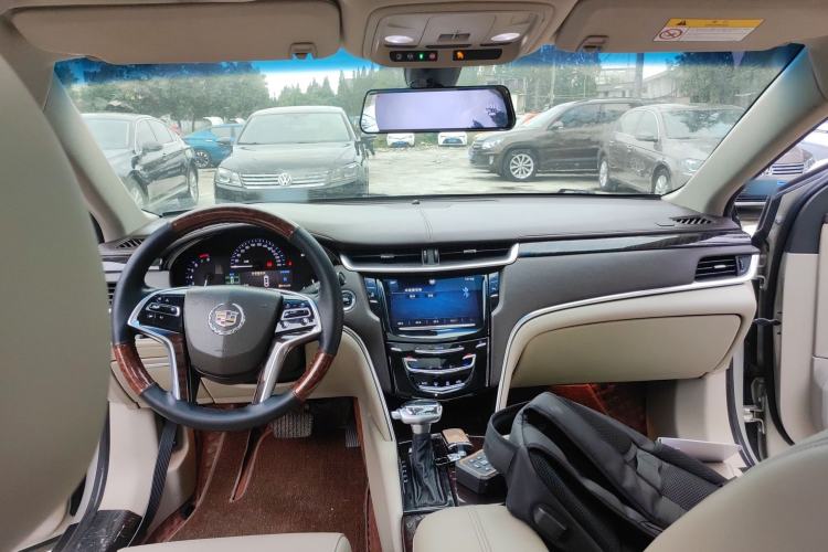 Used Cadillac XTS 2014 28T Comfort Version
