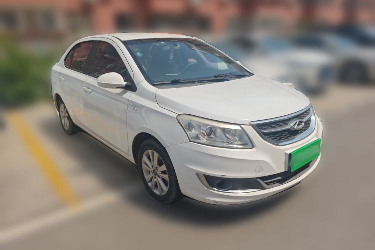 Used Chery E3 2015 1.5L Manual Fashion Model Front Right 45 Deg