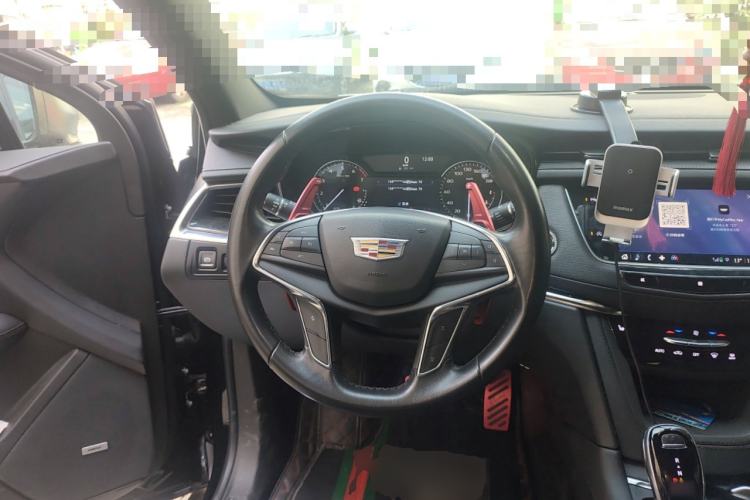 Used Cadillac XT5 2021 28T Luxury Model